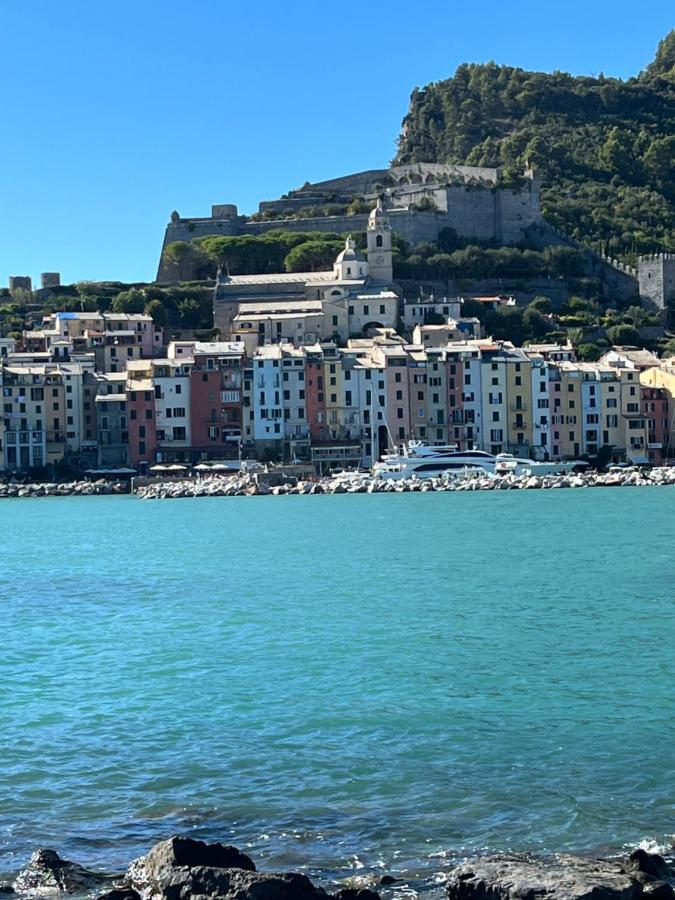Hotel Locanda Lorena à Porto Venere Extérieur photo